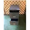 Image 2 : 2 DRAWER METAL CABINET