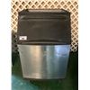 Image 1 : MANITOWOC ICE INC. ICE BIN MODEL B570