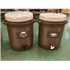 Image 2 : 2 RUBBERMAID 10 GAL BEVERAGE CONTAINERS