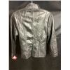 Image 2 : NEW WITH TAGS VIP LEATHERS CANADA FINE LAMBSKIN LEATHER JACKET SIZE S MODEL 034-122