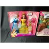 Image 2 : THE REAL MODEL COLLECTION, DISNEY BELLA, & BARBIE WINTER VELVET EDITION