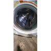 Image 2 : SAMSUNG VRT STEAM WHITE WASHER (MODEL NOT READABLE)