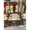 Image 2 : LOT OF FOUR ANTIQUE OAK T BACK CHAIRS