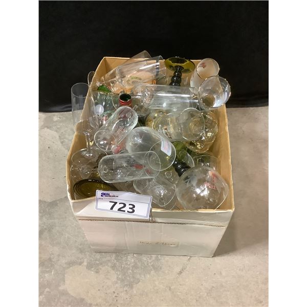 BOX OF ASSORTED GLASSWARE