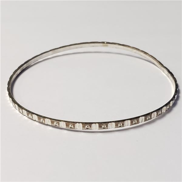 SILVER BANGLE