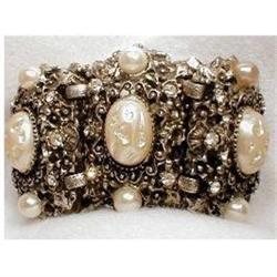 HUGE Baroque Pearl color cabs Antique bracelet #2139569