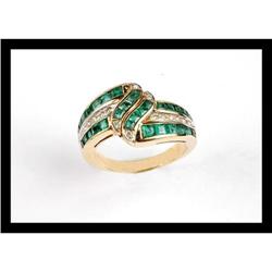 BEAUTIFUL DIAMOND , EMERALD YELLOW GOLD RING #2152516