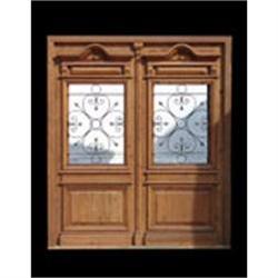 Large double entry door with amazing details #2153115