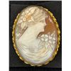 Image 2 : Beautiful Carved Shell Cameo Brooch/Pendant 1.75 x 1.5"