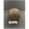 Image 2 : Antique Very Heavy Cannon Ball