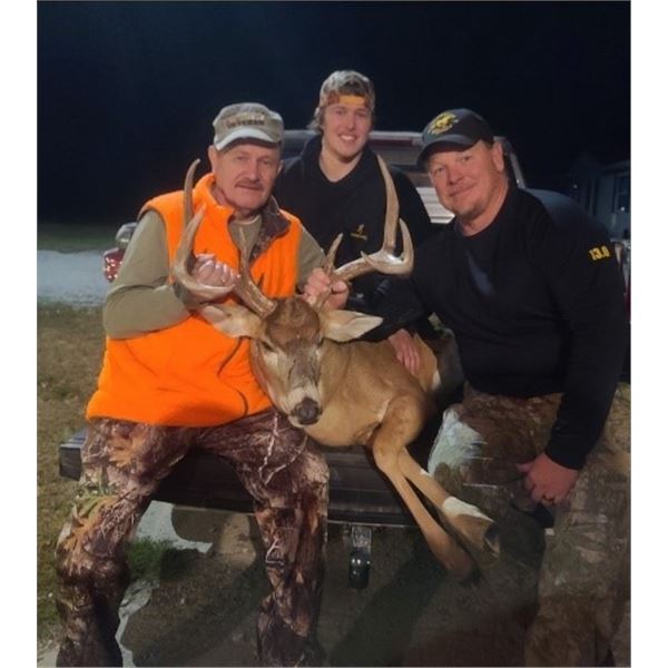 *Kansas – 5 Day Whitetail Deer Hunt for One Hunter