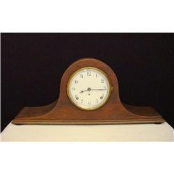 mantel clock #2127748