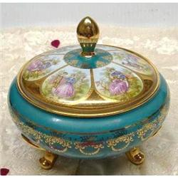 LOVELY LARGE PORCELAIN BOX - LOVE STORY #2151617