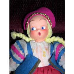 10" Molded Face Cloth International Doll #2125708