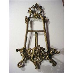 easel,  ornate table size, golden finish  #2171098