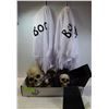 Image 1 : HALLOWEEN SKULLS AND TWO BAGS OF EYEBALLS