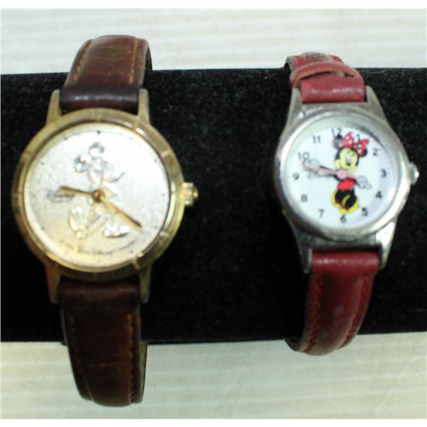 MINNIE & MICKEY MOUSE WATCHES TOGETHER