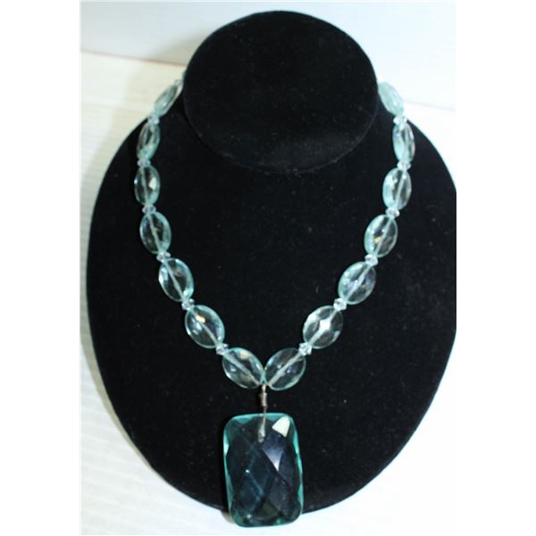 GENUINE AQUA MARINE GEMSTONE NECKLACE