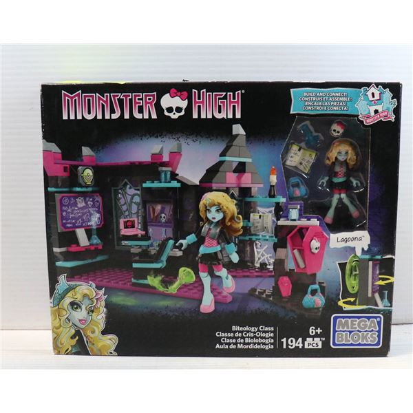 NIB MONSTER HIGH MEGA BLOCKS "BITEOLOGY CLASS"