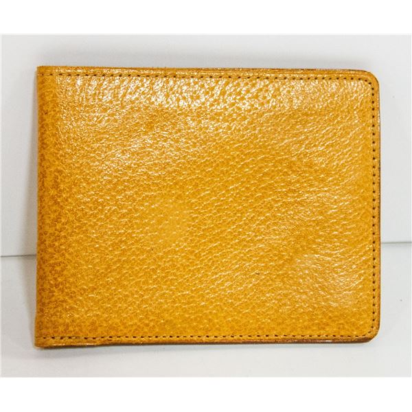 LEATHER WALLET - BEIGE