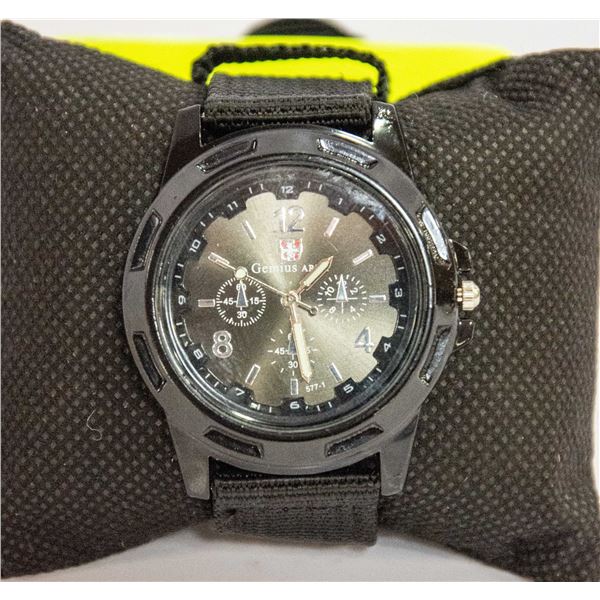 GEMIUS ARMY WATCH BLACK ON BLACK