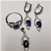 Image 3 : 157) SILVER RHODIUM PLATED SAPPHIRE SET