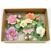 Image 1 : FLAT OF MIXED PORCELIAN FLOWER DECOR PIECES