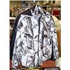 WINTER CAMO INSULATED COAT & BIB COVERALLS SIZE M