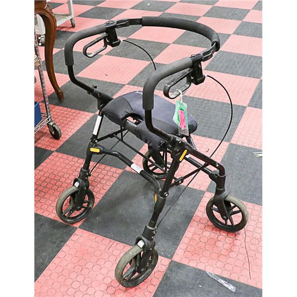 EVOLUTION WALKER - HAND BRAKES & CUSHION SEAT