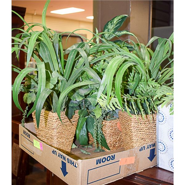 SET OF 3 ARTIFICIAL TABLE TOP PLANTS