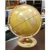 Image 1 : TABLE TOP WORLD GLOBE