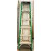 Image 1 : 6 FT ALUMINUM + FIBREGLASS LADDER