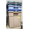 Image 1 : 4 X 68.1 LITER RUBBERMAID STORAGE TOTES W/ 4 LIDS