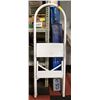 Image 1 : 3 STEP KITCHEN LADDER