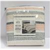 Image 1 : DOUBLE/QUEEN 3 PC QUILT SET(REVERSIBLE)