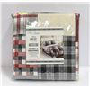 Image 1 : DOUBLE/QUEEN 3 PC QUILT SET(REVERSIBLE)