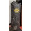 Image 1 : EVERLAST BLACK HEAVY DUTY PUNCHING BAG WITH