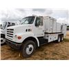 Image 1 : 2004 STERLING LT7500 Fuel / Lube Truck