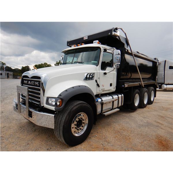 2021 MACK GR64F Dump Truck