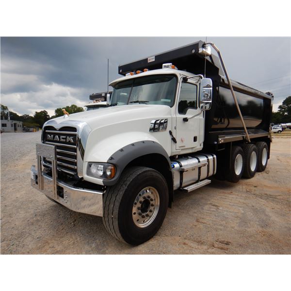 2021 MACK GR64F Dump Truck