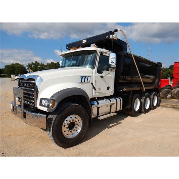 2021 MACK GR64F Dump Truck