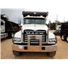 Image 5 : 2021 MACK GR64F Dump Truck