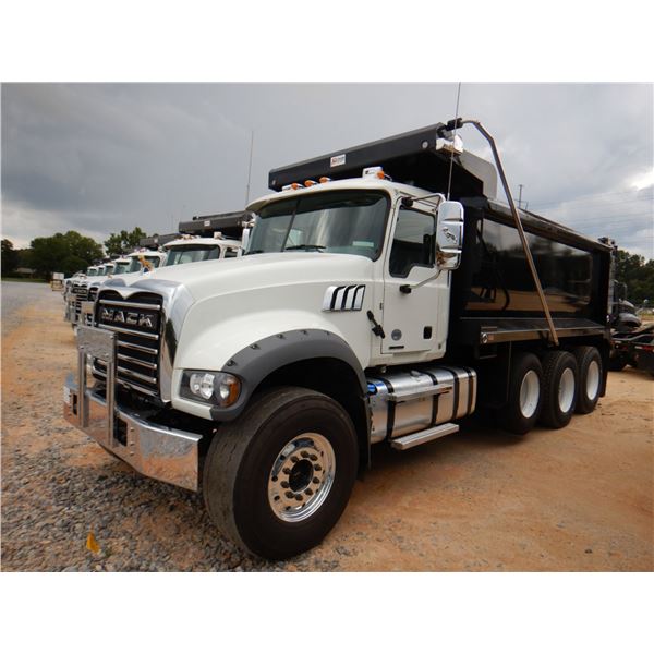 2021 MACK GR64F Dump Truck