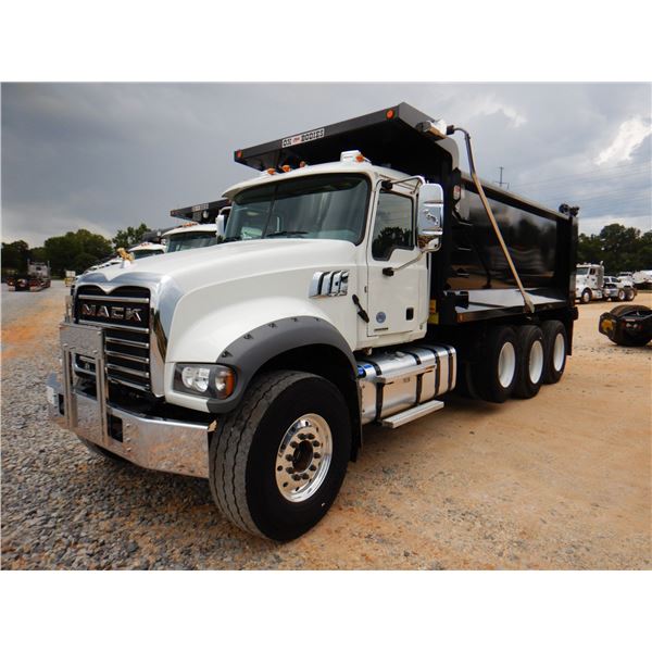 2021 MACK GR64F Dump Truck