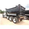 Image 2 : 2021 MACK GR64F Dump Truck
