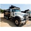 Image 4 : 2021 MACK GR64F Dump Truck