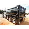 Image 2 : 2021 MACK GR64F Dump Truck