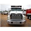 Image 5 : 2016 MACK GU813 Dump Truck