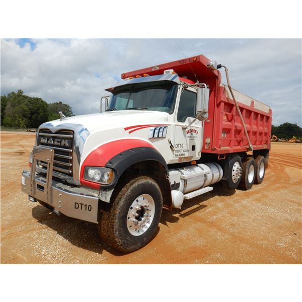2008 MACK GU713 Dump Truck