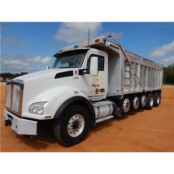 2018 KENWORTH T880 Dump Truck